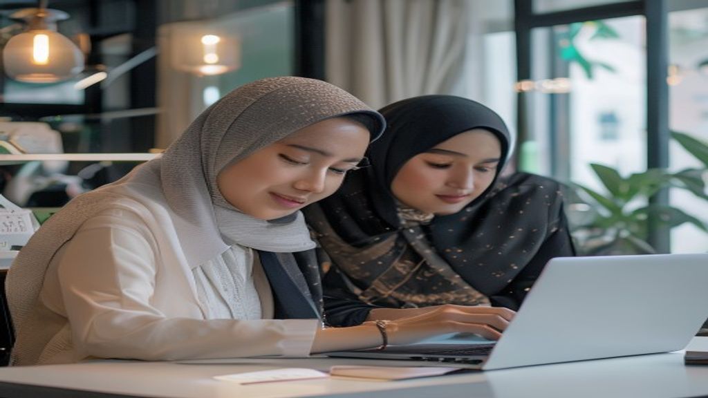 Grafik menunjukkan perkiraan biaya umroh tahun 2026 dalam rupiah, termasuk tiket, akomodasi, dan paket layanan.